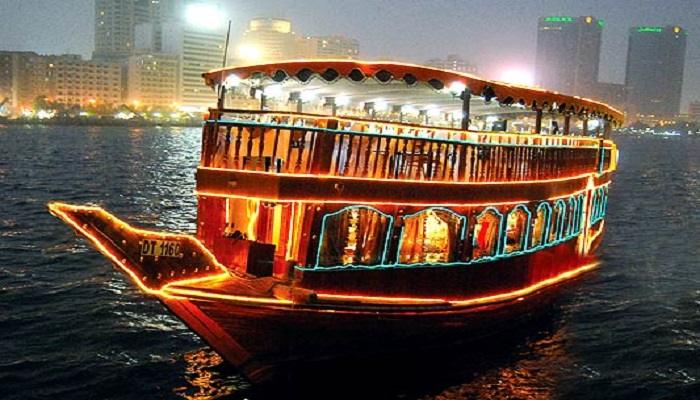 Dhow Cruise Dinner at Marina – Dubai